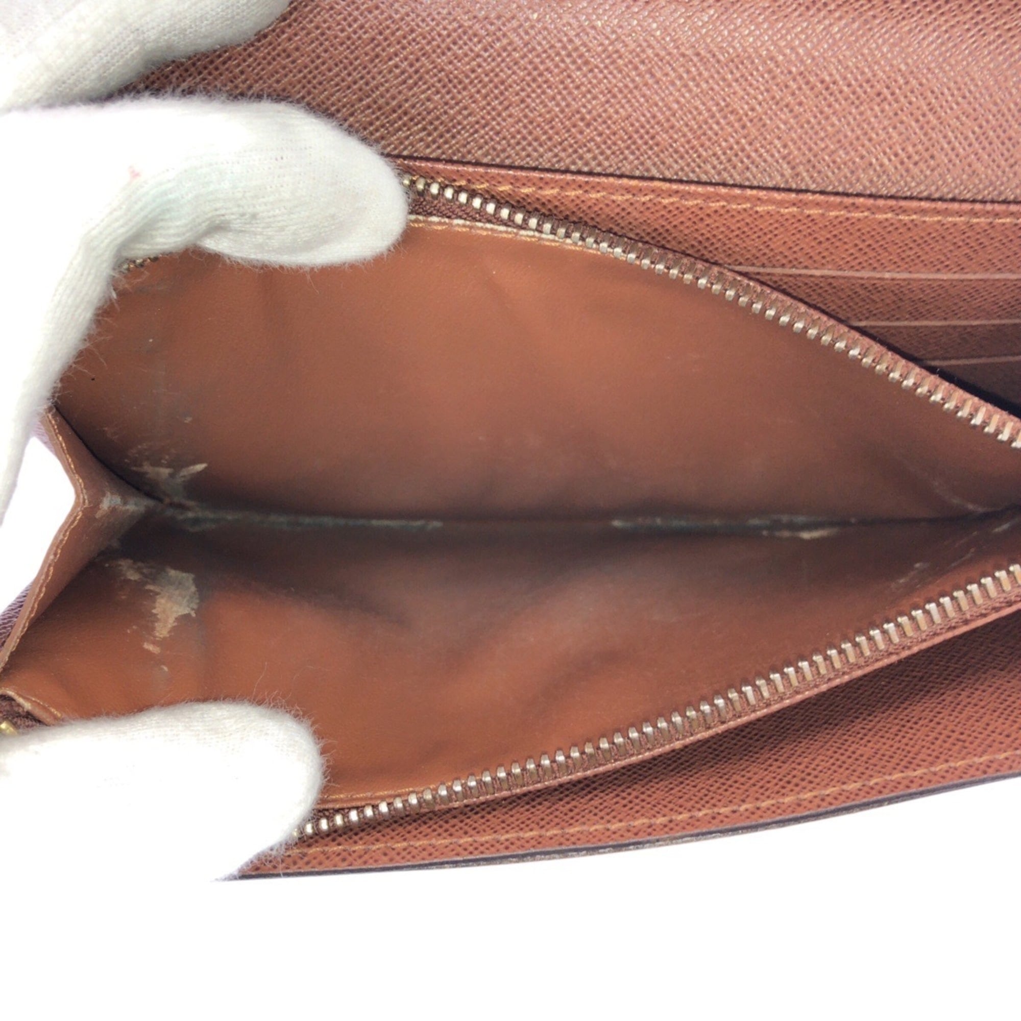 Louis Vuitton Brown Monogram Monogram Long Wallet (Bi-Fold) (Pre-Owned)