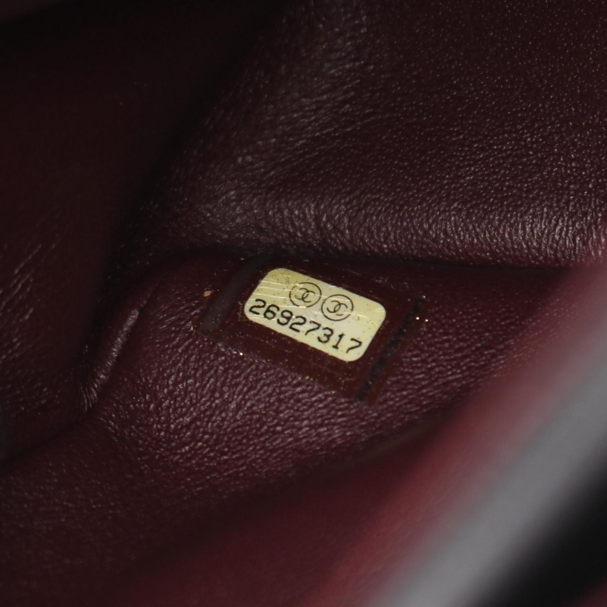 Chanel Black Leather Shoulder Bag (Pre-Owned)