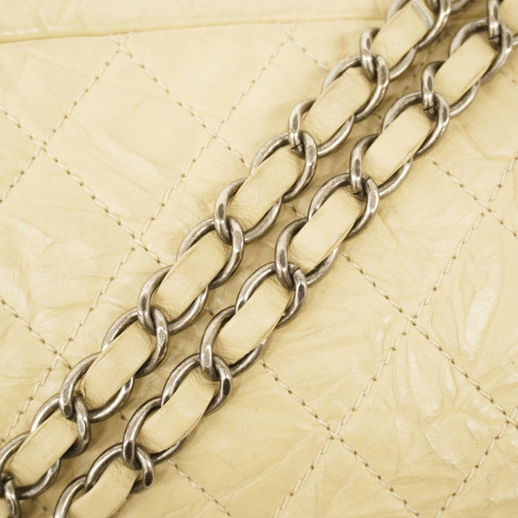 Chanel Beige Leather Shoulder Bag (Pre-Owned)