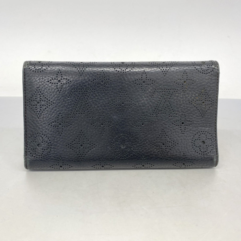 Louis Vuitton Noir Long Wallet (Tri-Fold) (Pre-Owned)