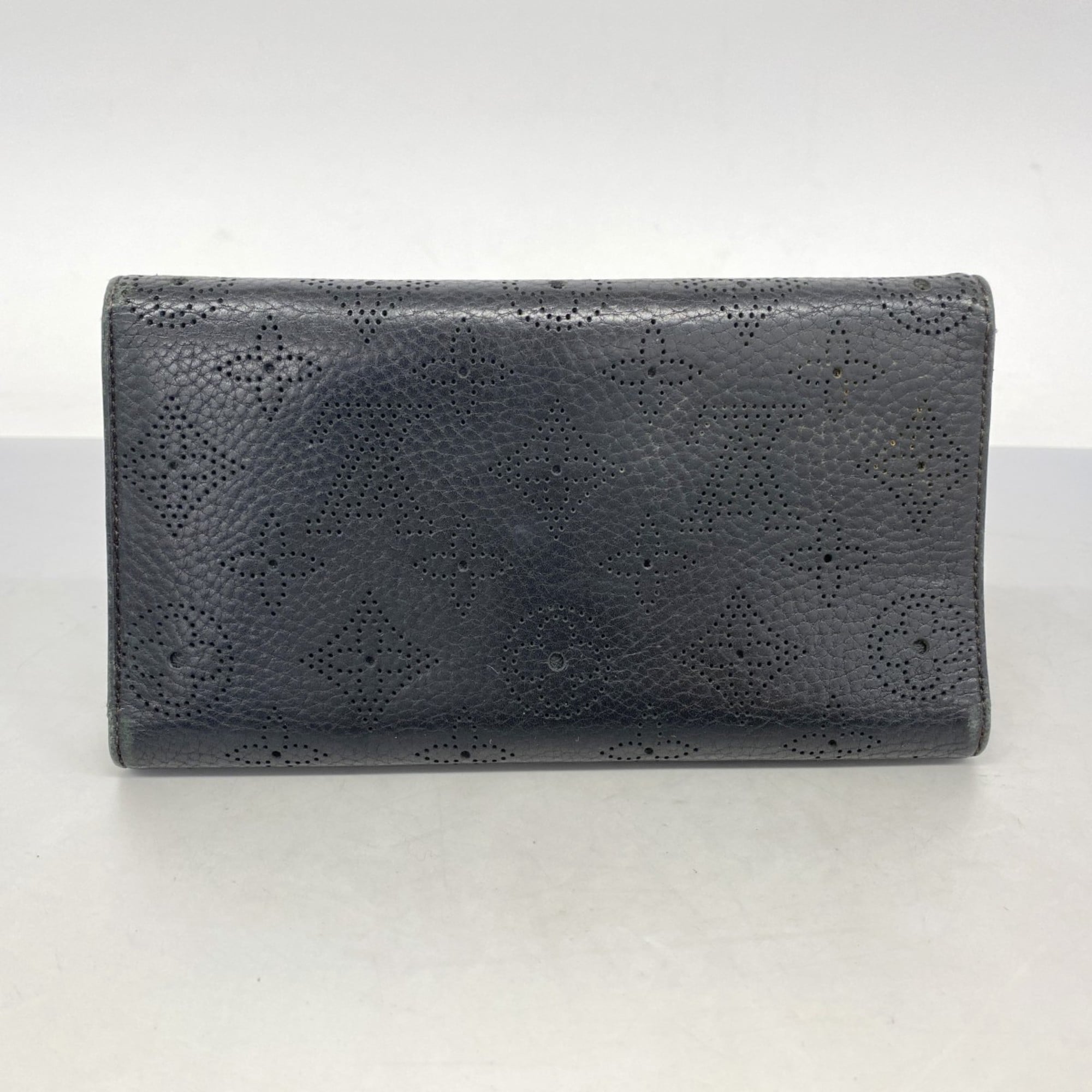 Louis Vuitton Noir Long Wallet (Tri-Fold) (Pre-Owned)