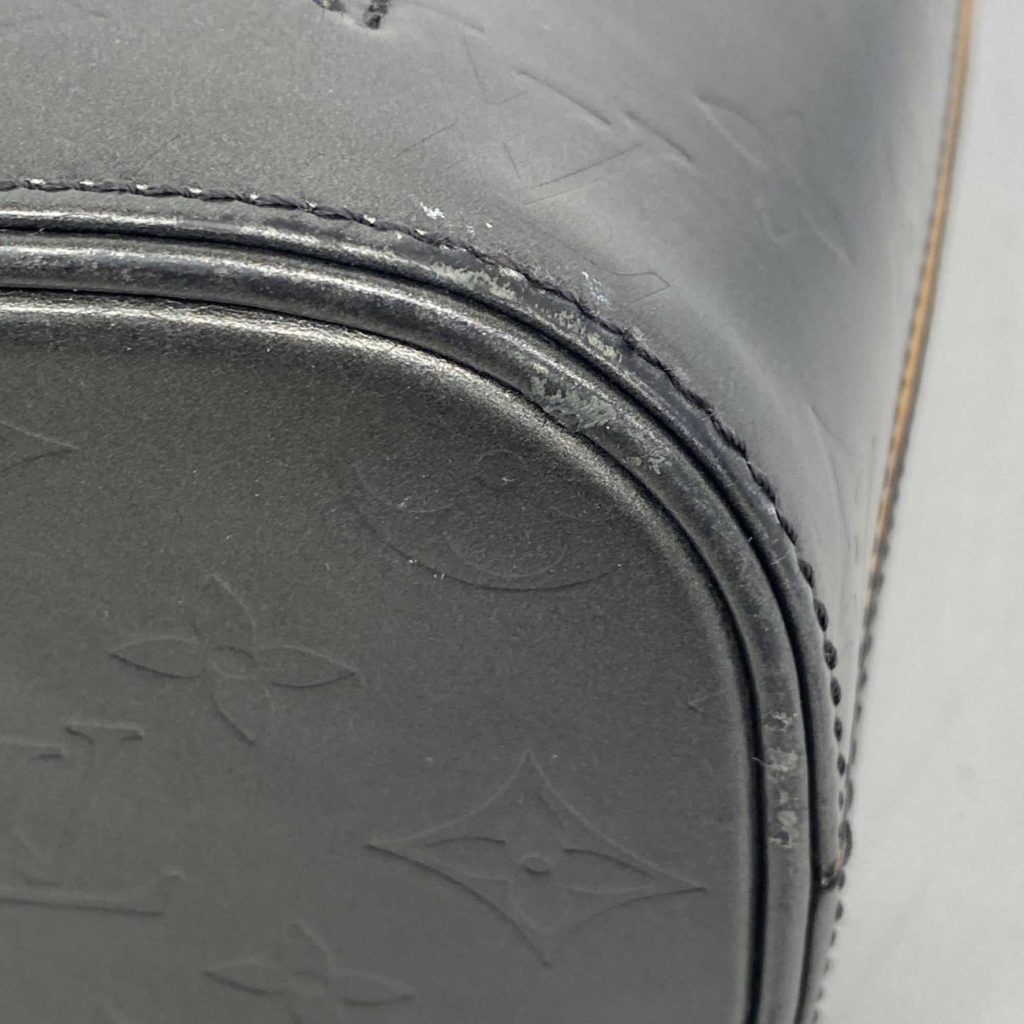 Louis Vuitton Noir Tote Bag (Pre-Owned)