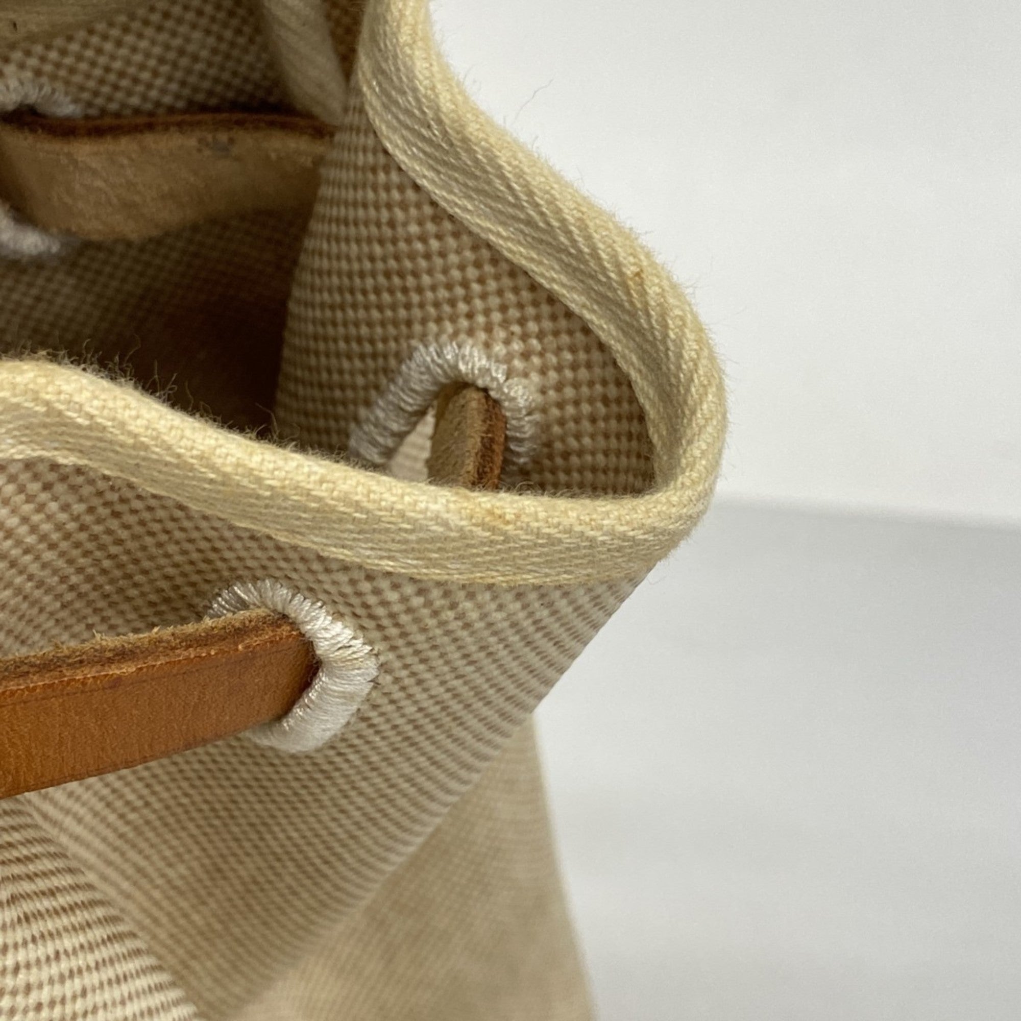 Hermes Natural Toile H Handbag (Pre-Owned)