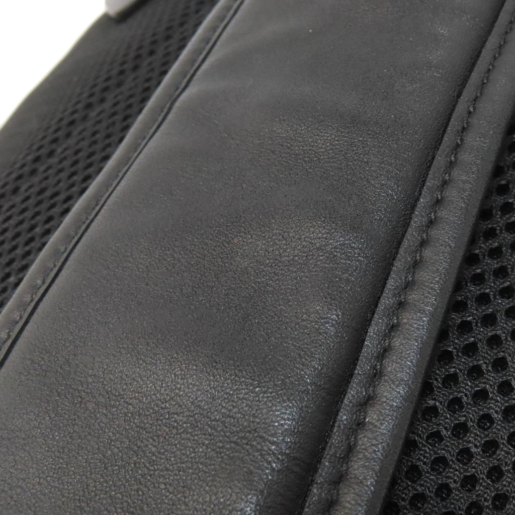 Coach Black Leather Sling Bag (Pre-Owned)