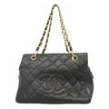 Chanel Black Grained Calfskin Shoulder Bag (Pre-Owned)
