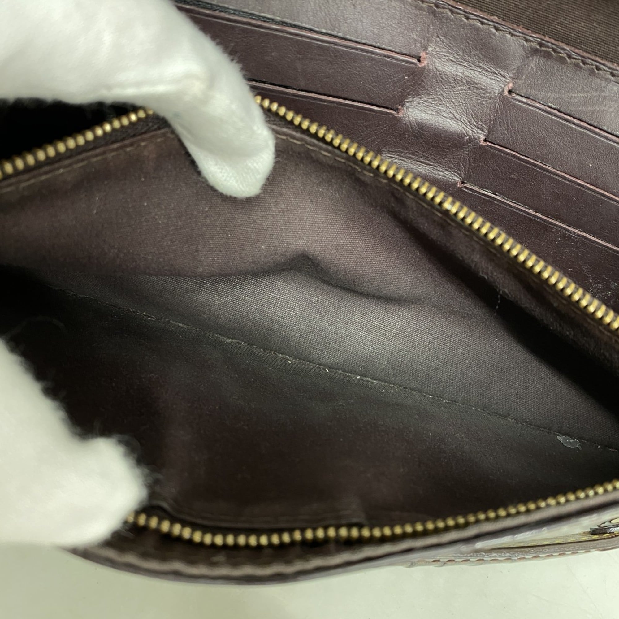 Louis Vuitton Amarante Chain/Shoulder Wallet (Pre-Owned)