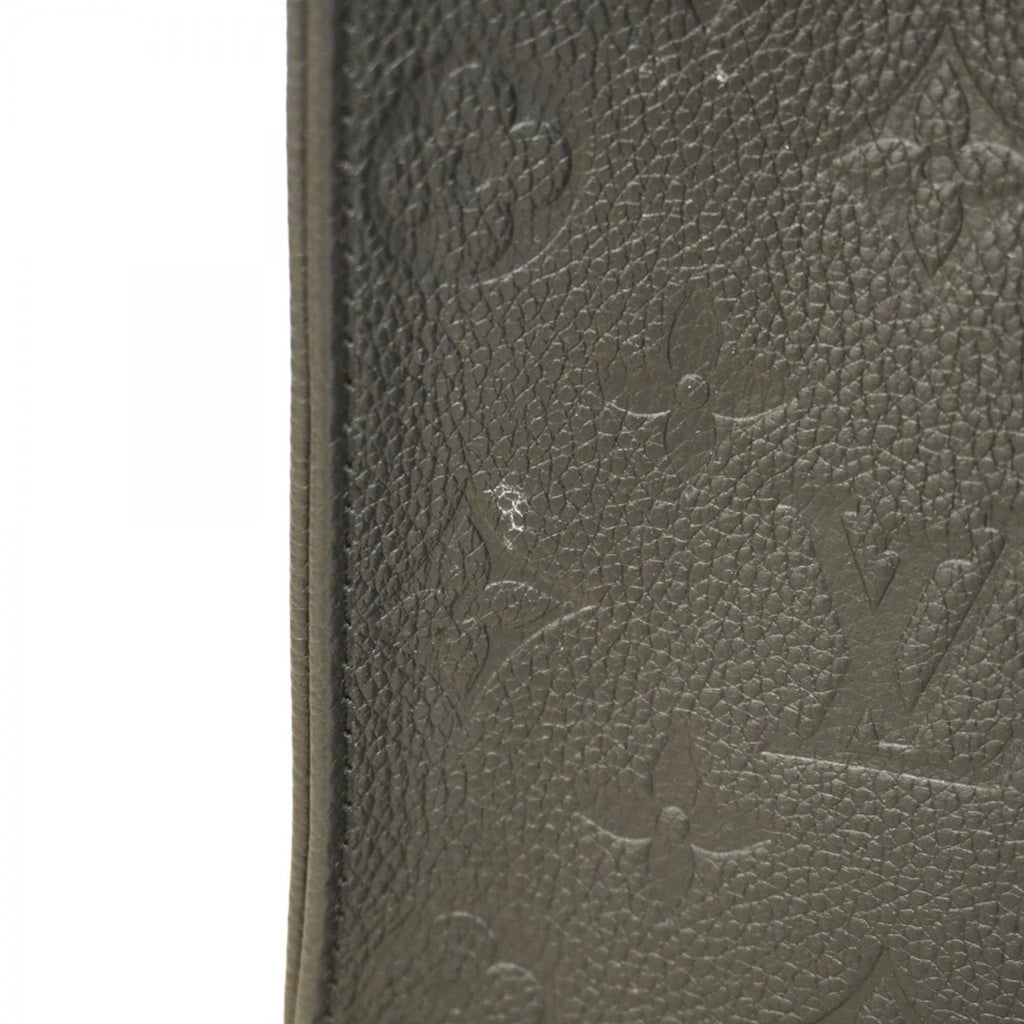 Louis Vuitton Noir Handbag (Pre-Owned)