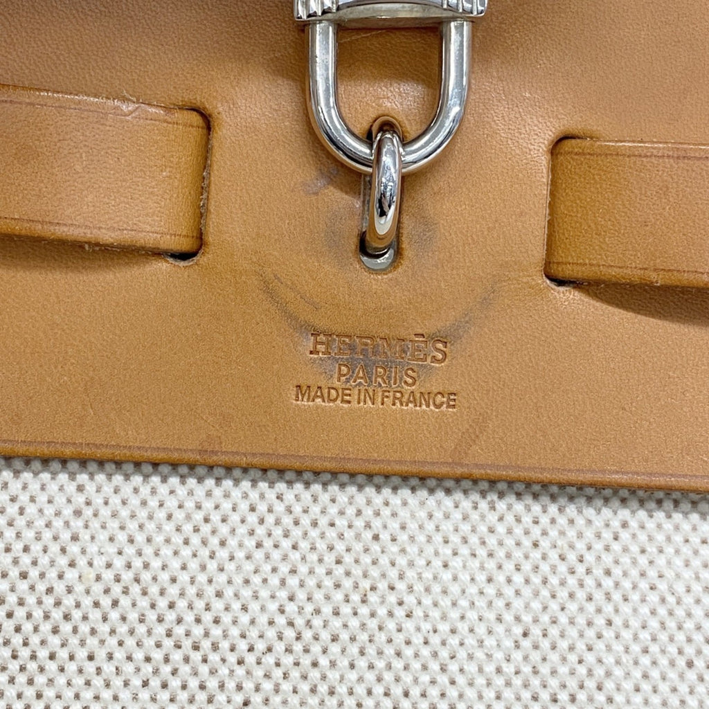 Hermes Natural Toile H Handbag (Pre-Owned)