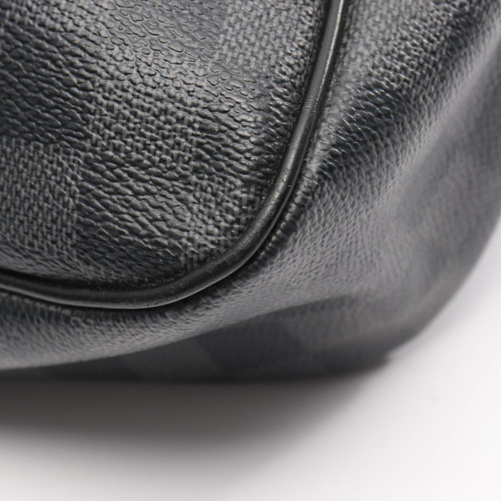Louis Vuitton Black Damier Graphite Coated Canvas Leather Shoulder Bag (Pre-Owned)