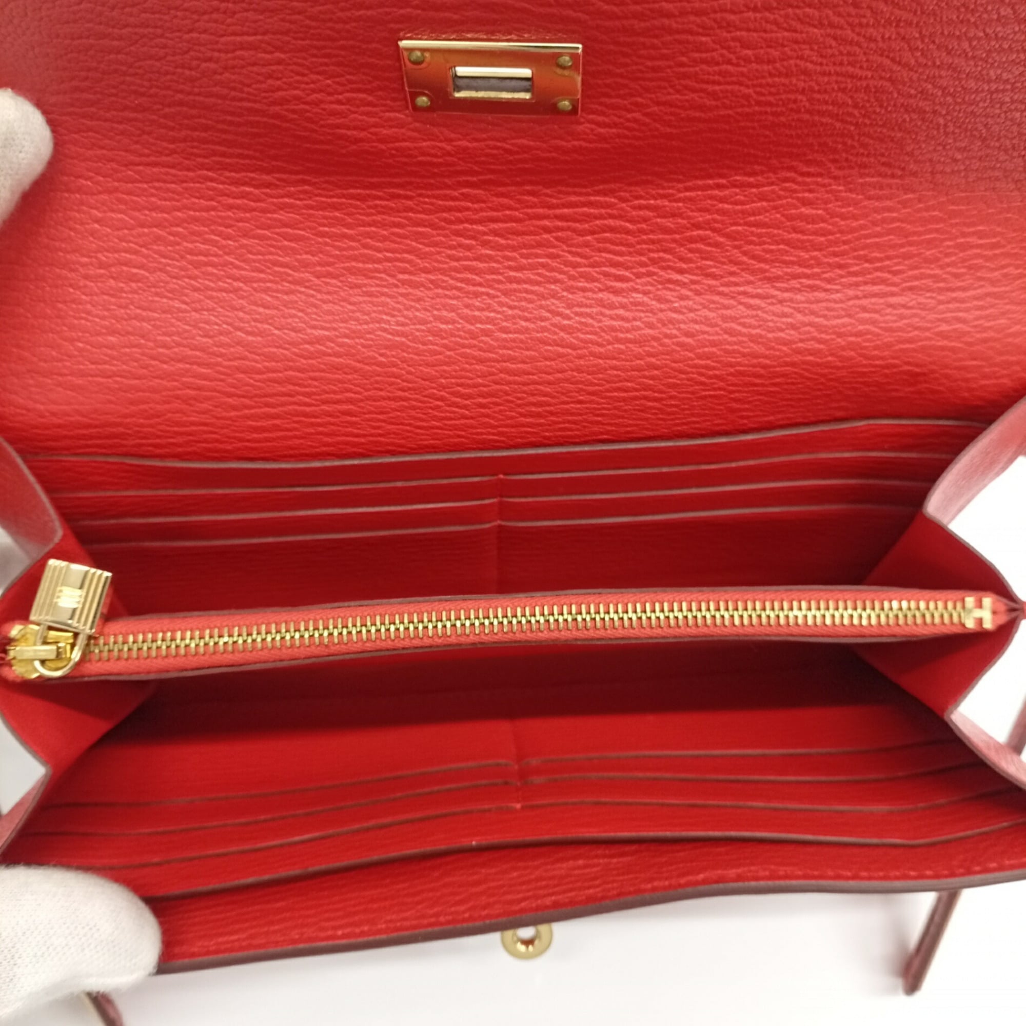 Hermes Red Color Leather Chain/Shoulder Wallet (Pre-Owned)