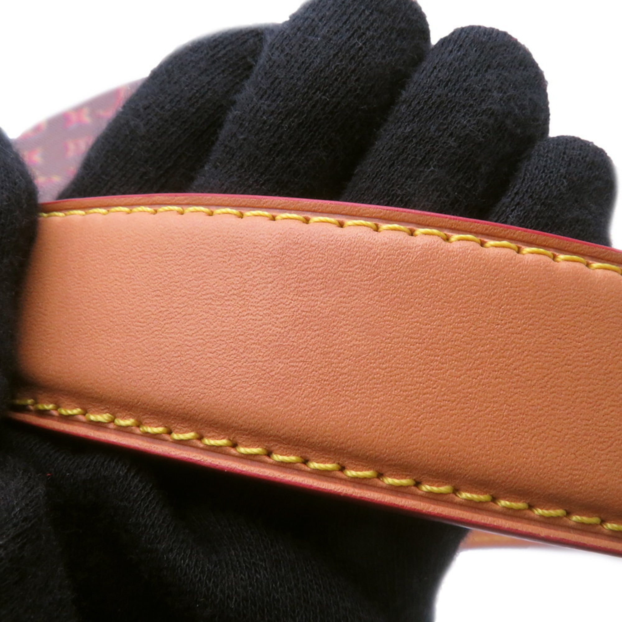 Louis Vuitton Monogram Multi-Color Pink Monogram Leather Shoulder Bag (Pre-Owned)