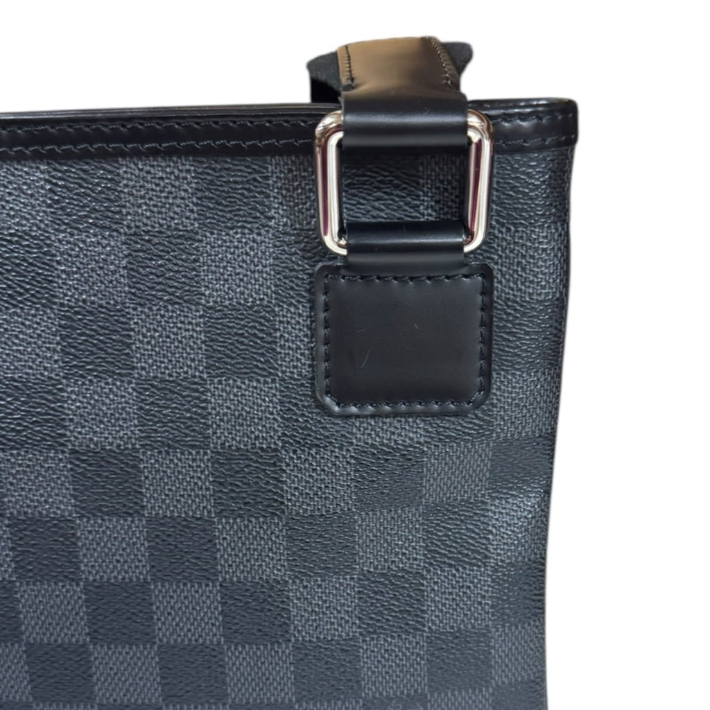Louis Vuitton Black Grape Damier Graphite Shoulder Bag (Pre-Owned)