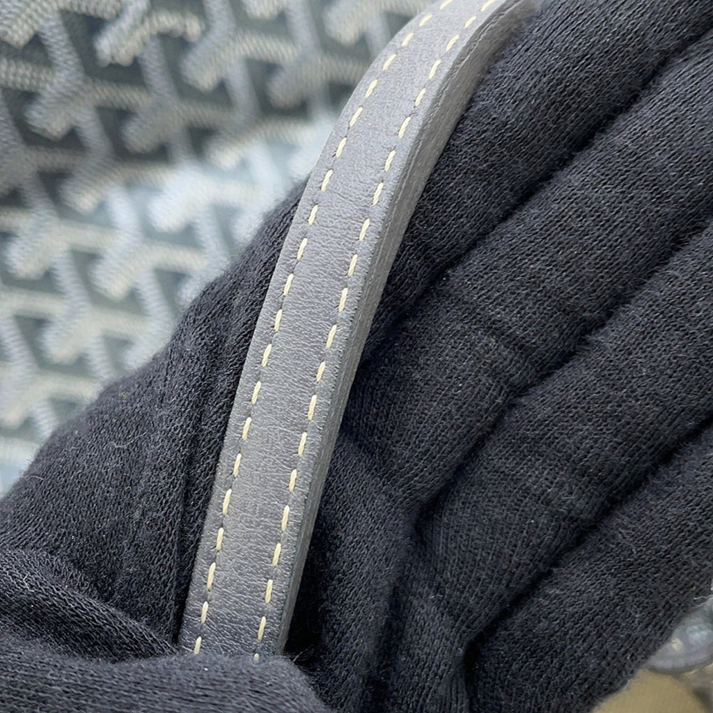 Goyard Gray Pvc Leather Tote Bag (Pre-Owned)