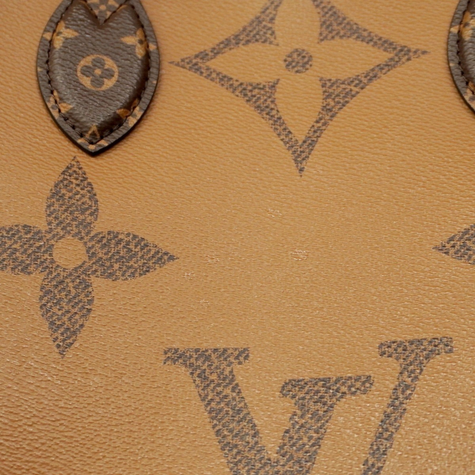 Louis Vuitton Brown Tote Bag (Pre-Owned)