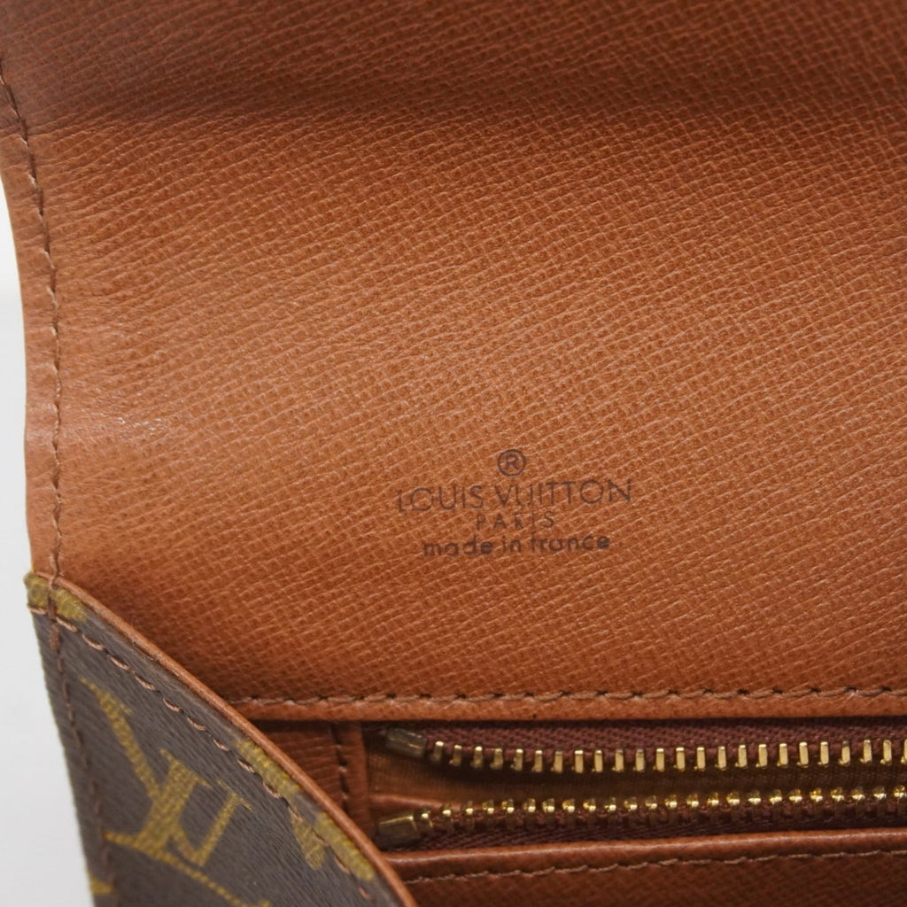 Louis Vuitton Brown Clutch Bag Pochette (Pre-Owned)