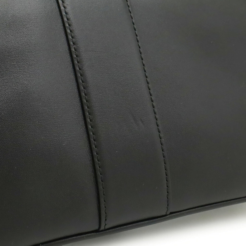 Gucci Gg Marmont Black Leather Pochette Shoulder Bag (Pre-Owned)