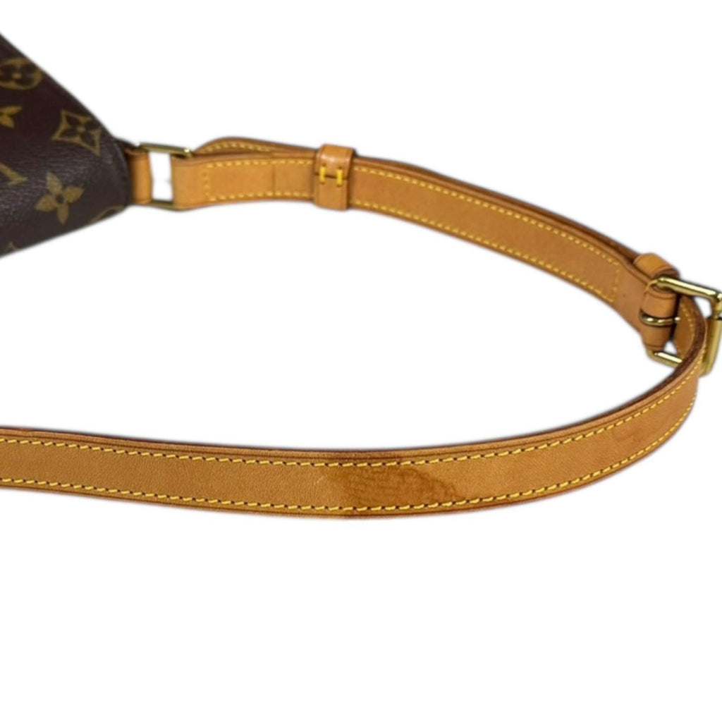 Louis Vuitton Brown Monogram Canvas Shoulder Bag (Pre-Owned)