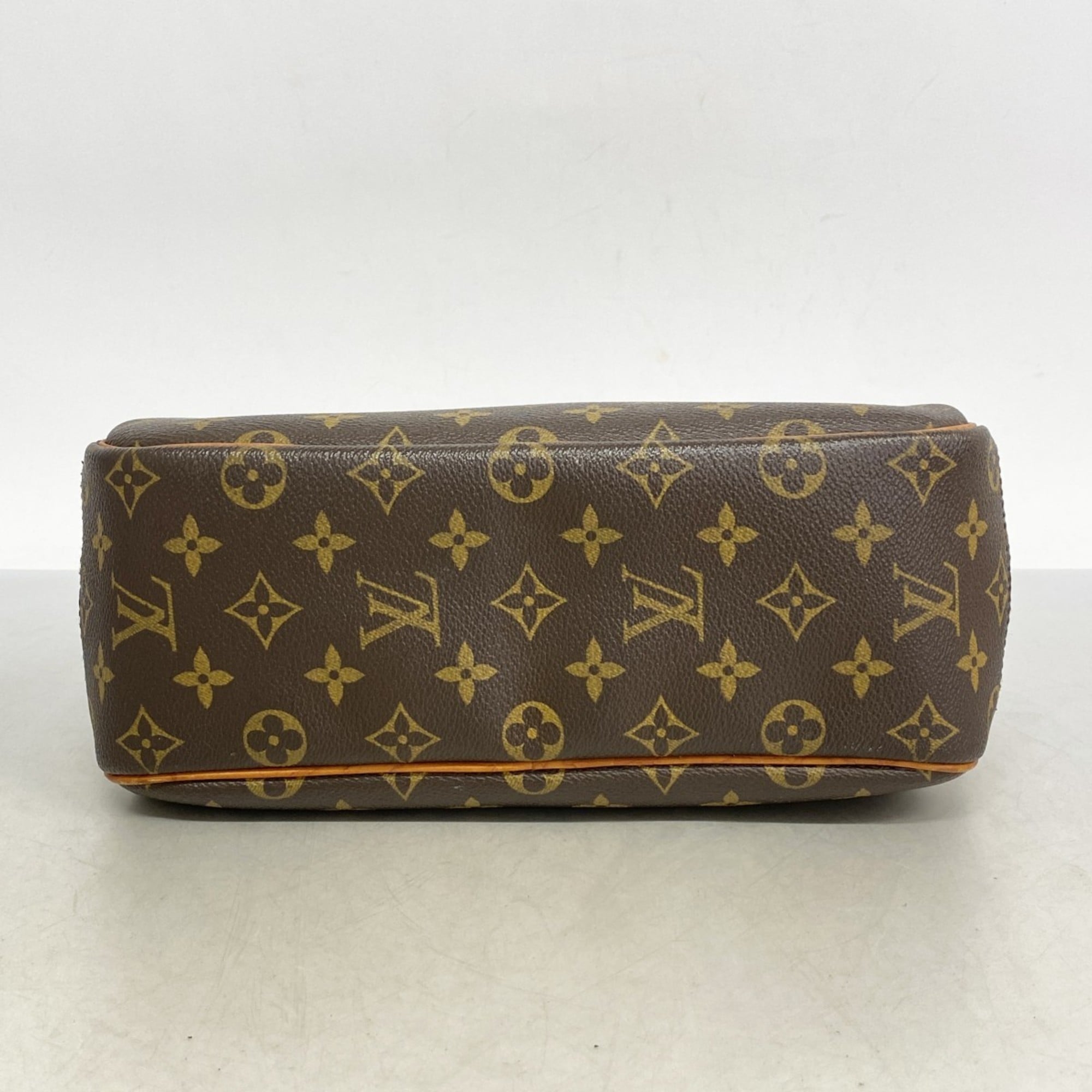 Louis Vuitton Brown Handbag (Pre-Owned)