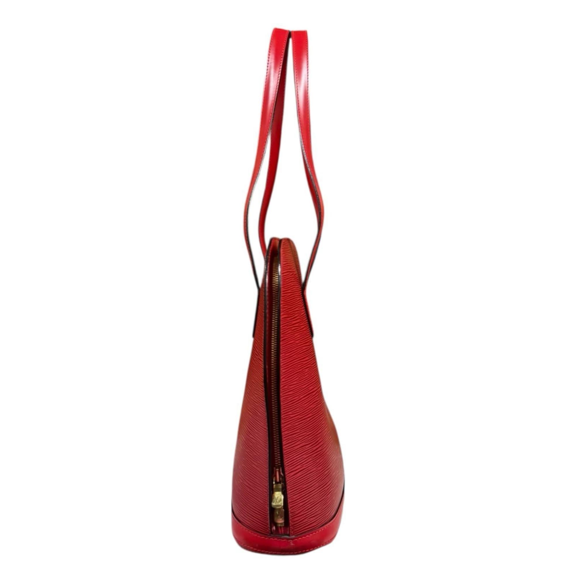 Louis Vuitton Epi Castilian Red Red Color Epi Leather Shoulder Bag (Pre-Owned)
