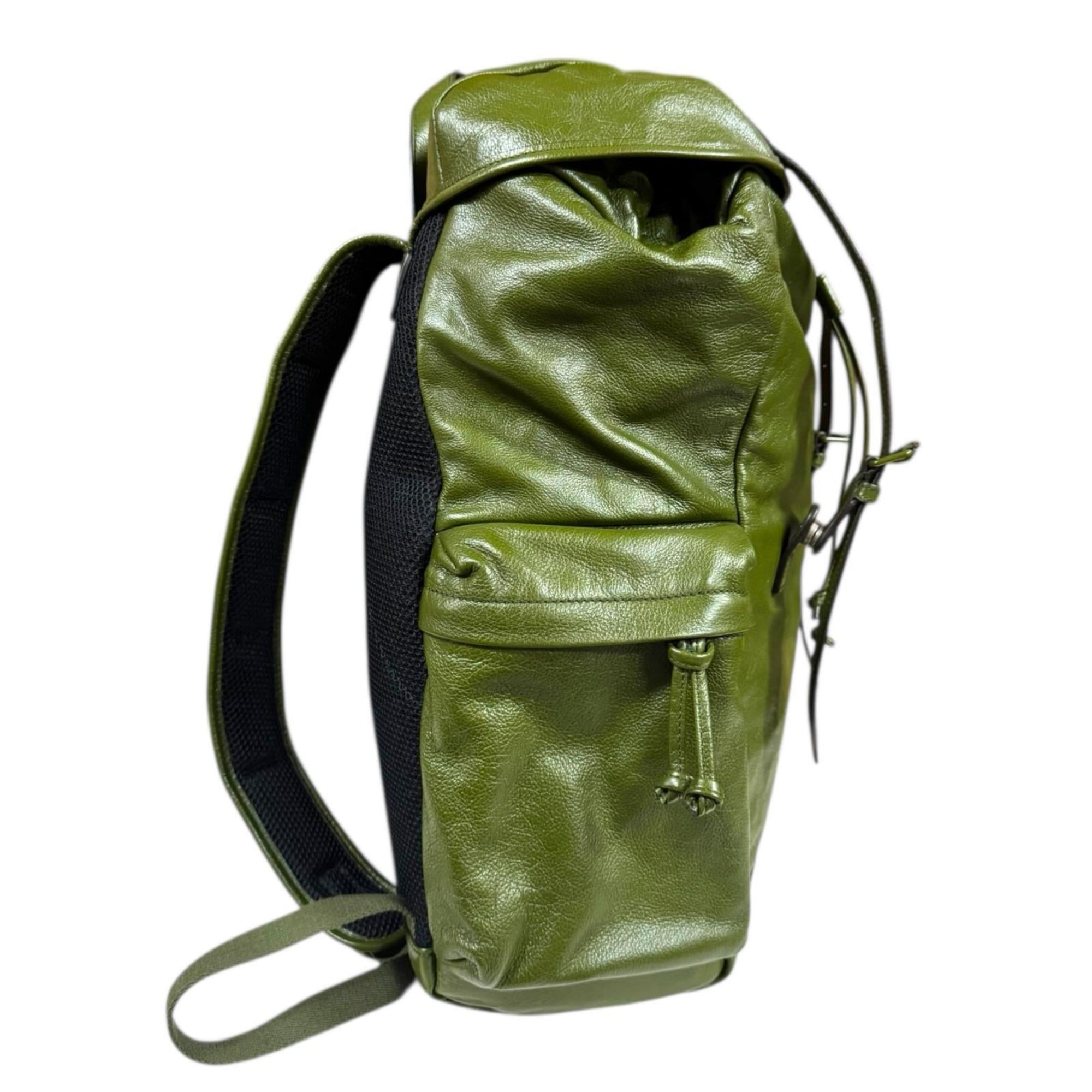 Gucci Green Leather Backpack (Pre-Owned)