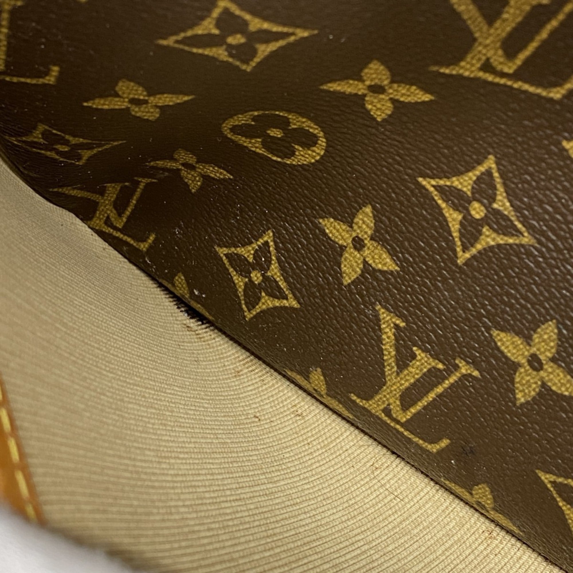 Louis Vuitton Brown Handbag (Pre-Owned)