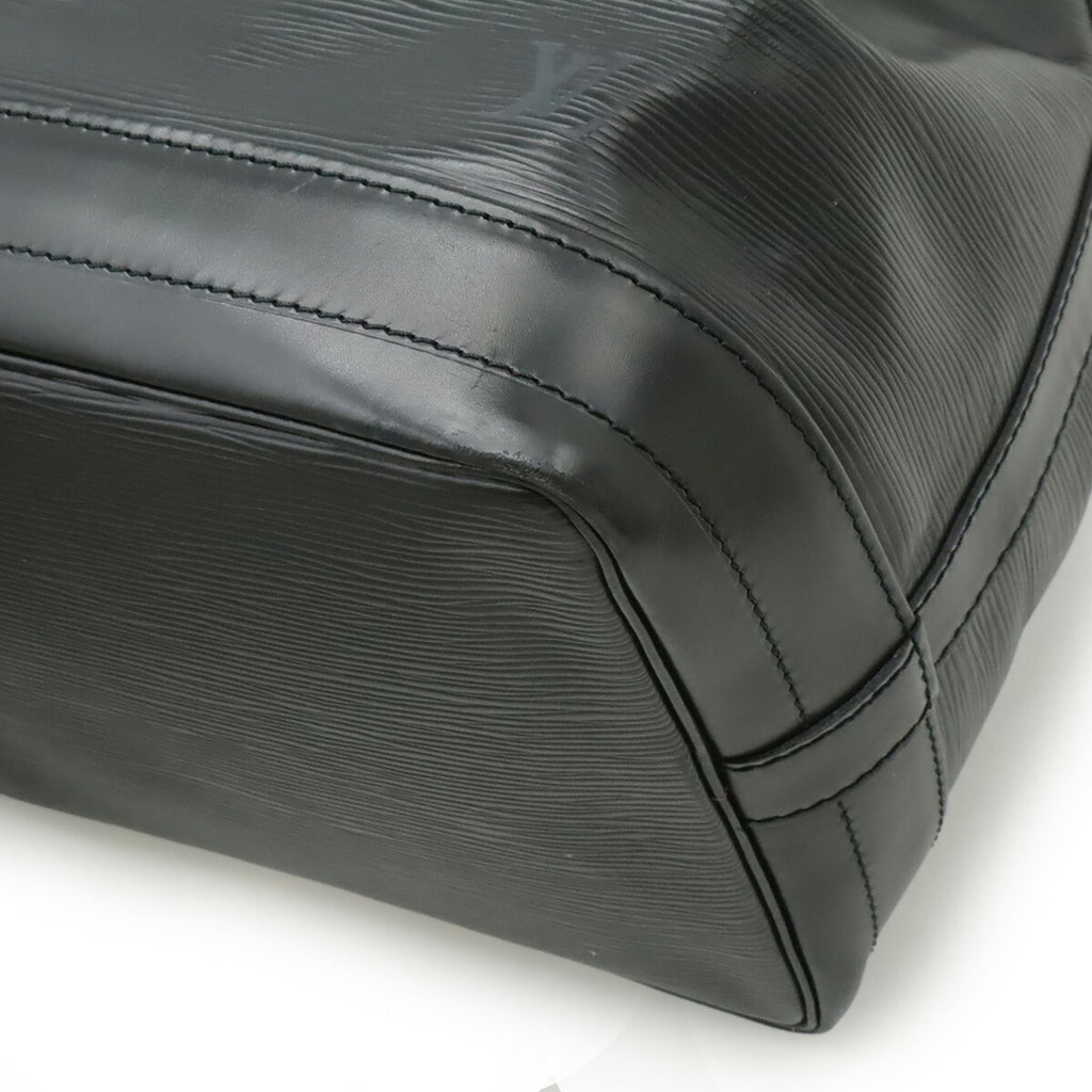 Louis Vuitton Black Noir Epi Leather Shoulder Bag (Pre-Owned)