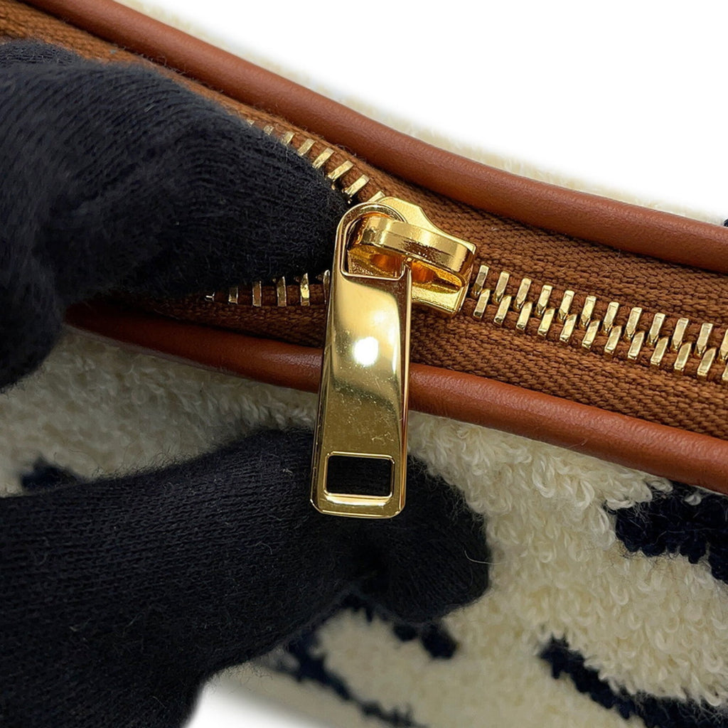 Celine Navy White Polyamide Leather Handbag (Pre-Owned)