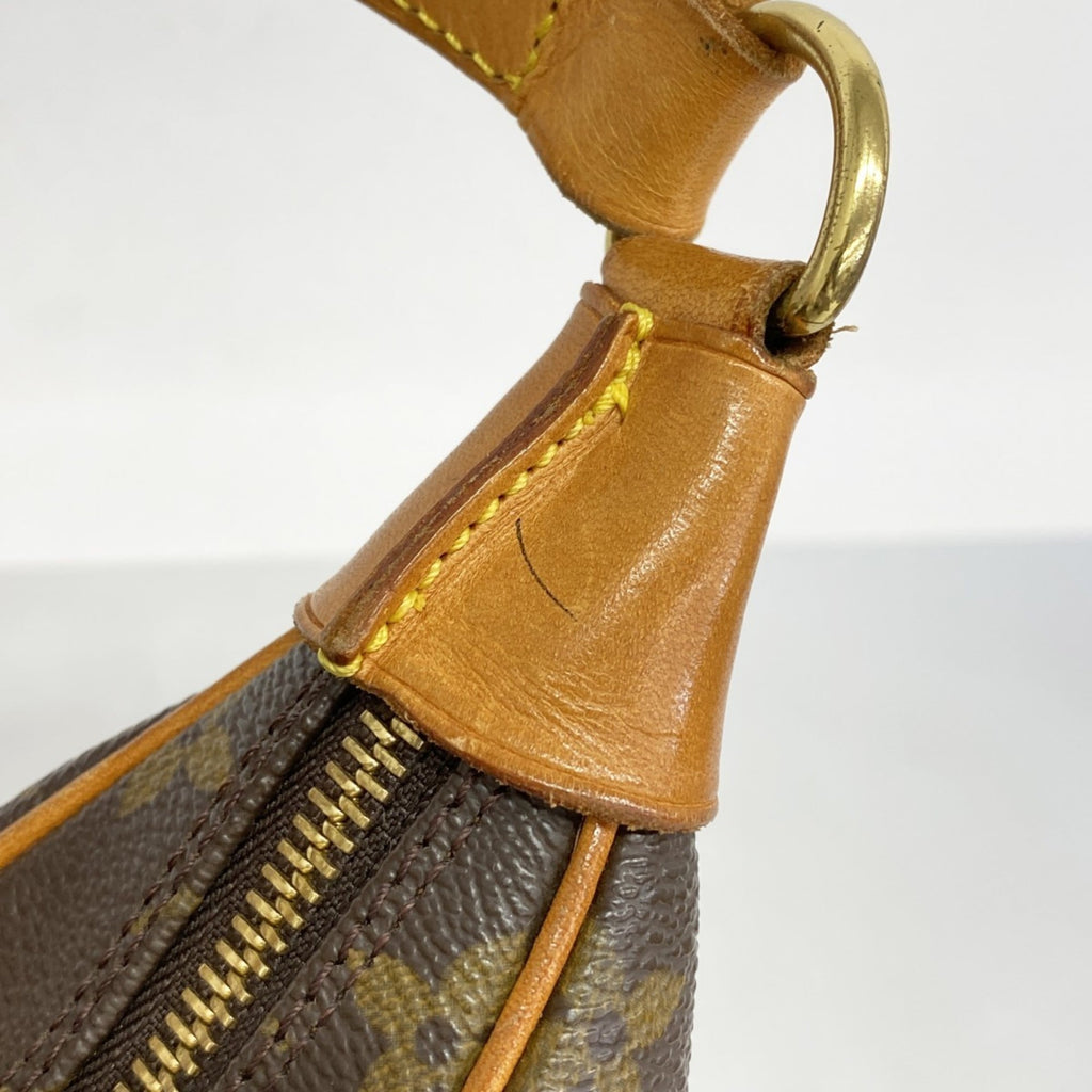 Louis Vuitton Brown Shoulder Bag (Pre-Owned)