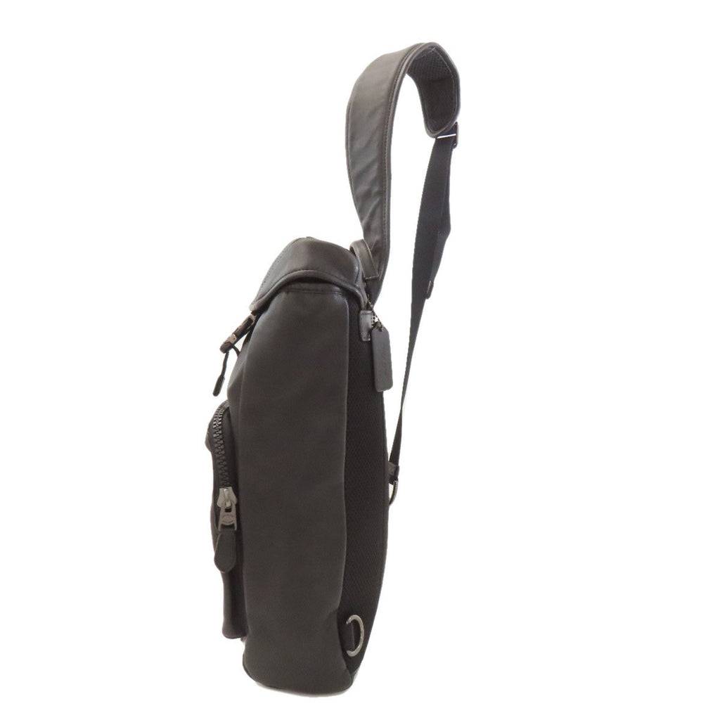 Coach Black Leather Sling Bag (Pre-Owned)