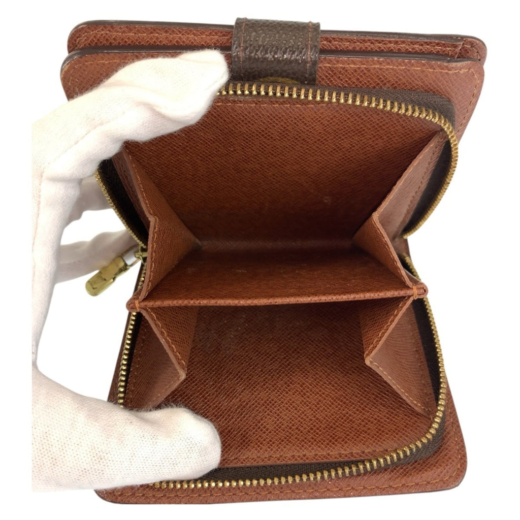 Louis Vuitton Brown Monogram Monogram Wallet (Bi-Fold) (Pre-Owned)