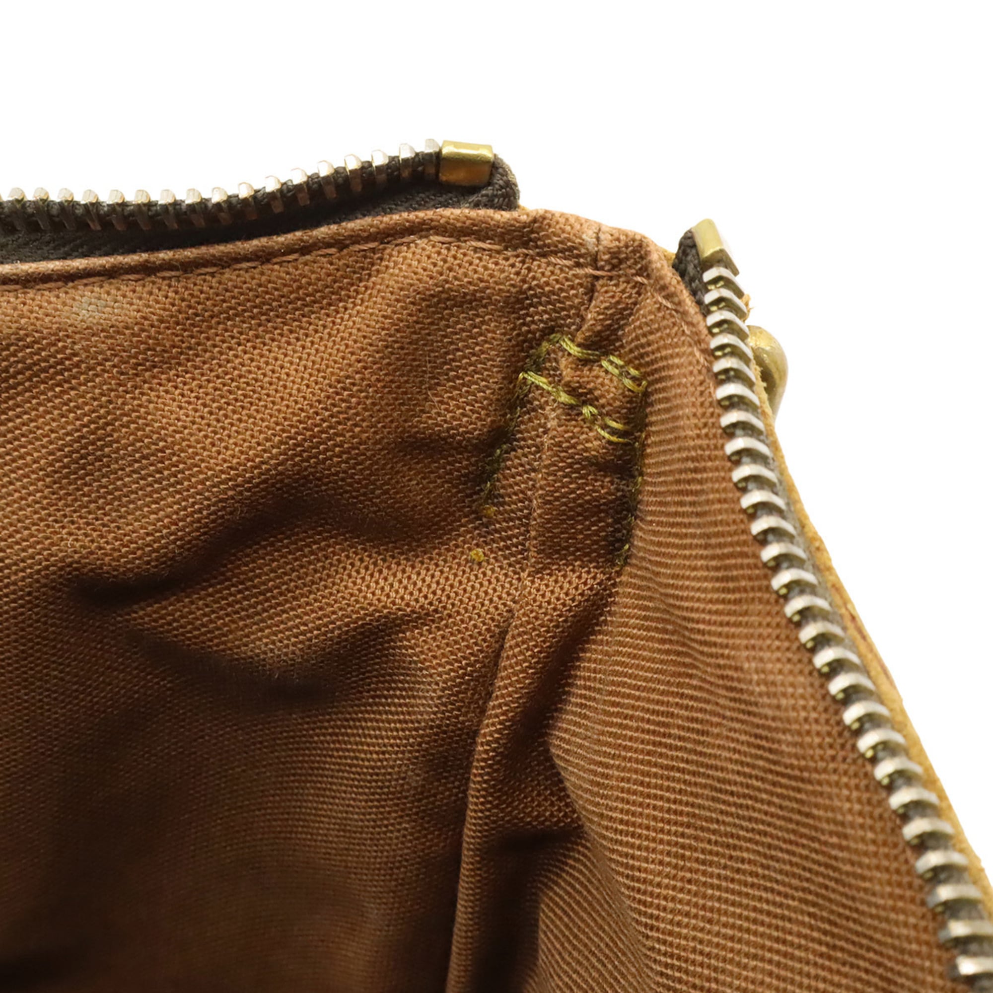 Louis Vuitton Monogram Brown Monogram Shoulder Bag (Pre-Owned)
