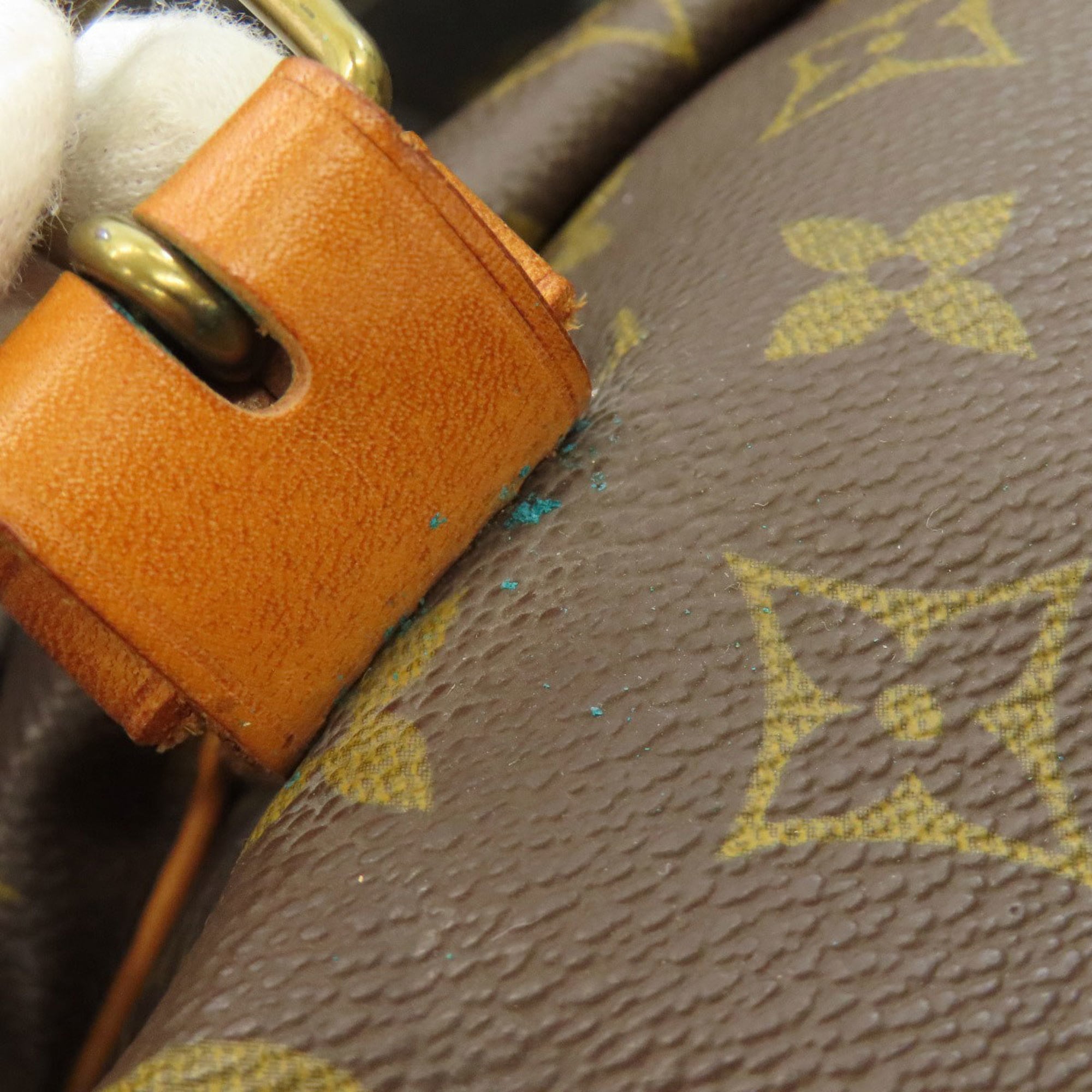 Louis Vuitton Monogram Monogram Shoulder Bag (Pre-Owned)