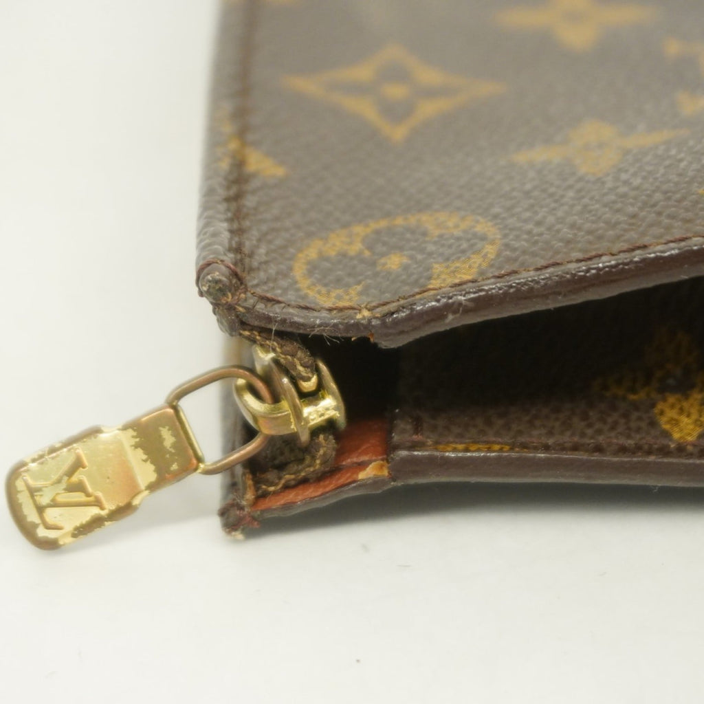 Louis Vuitton Brown Pouch (Pre-Owned)
