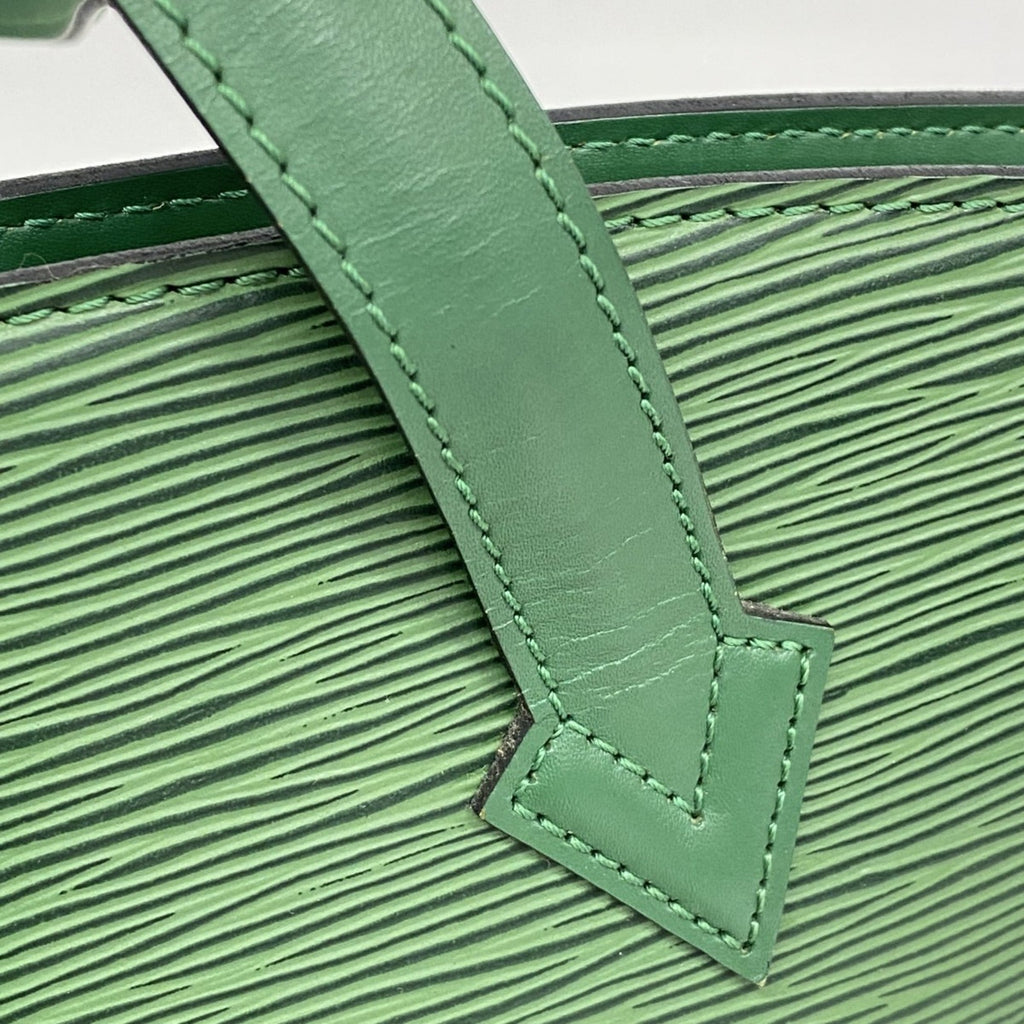 Louis Vuitton Borneo Green Handbag (Pre-Owned)