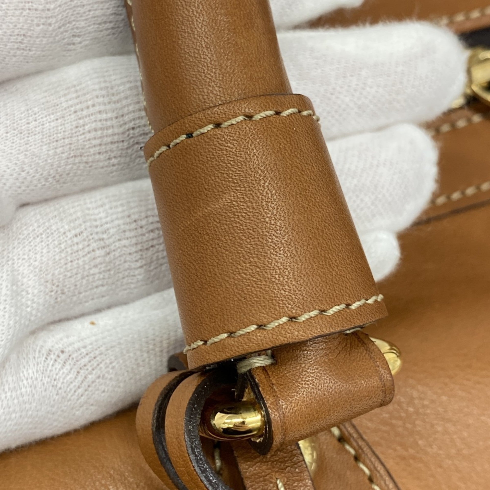 Louis Vuitton Brown Handbag (Pre-Owned)