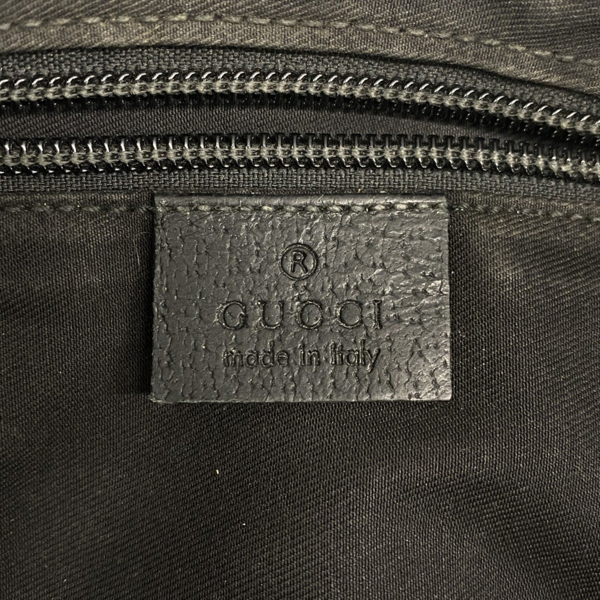 Gucci Black Canvas Shoulder Bag (Pre-Owned)