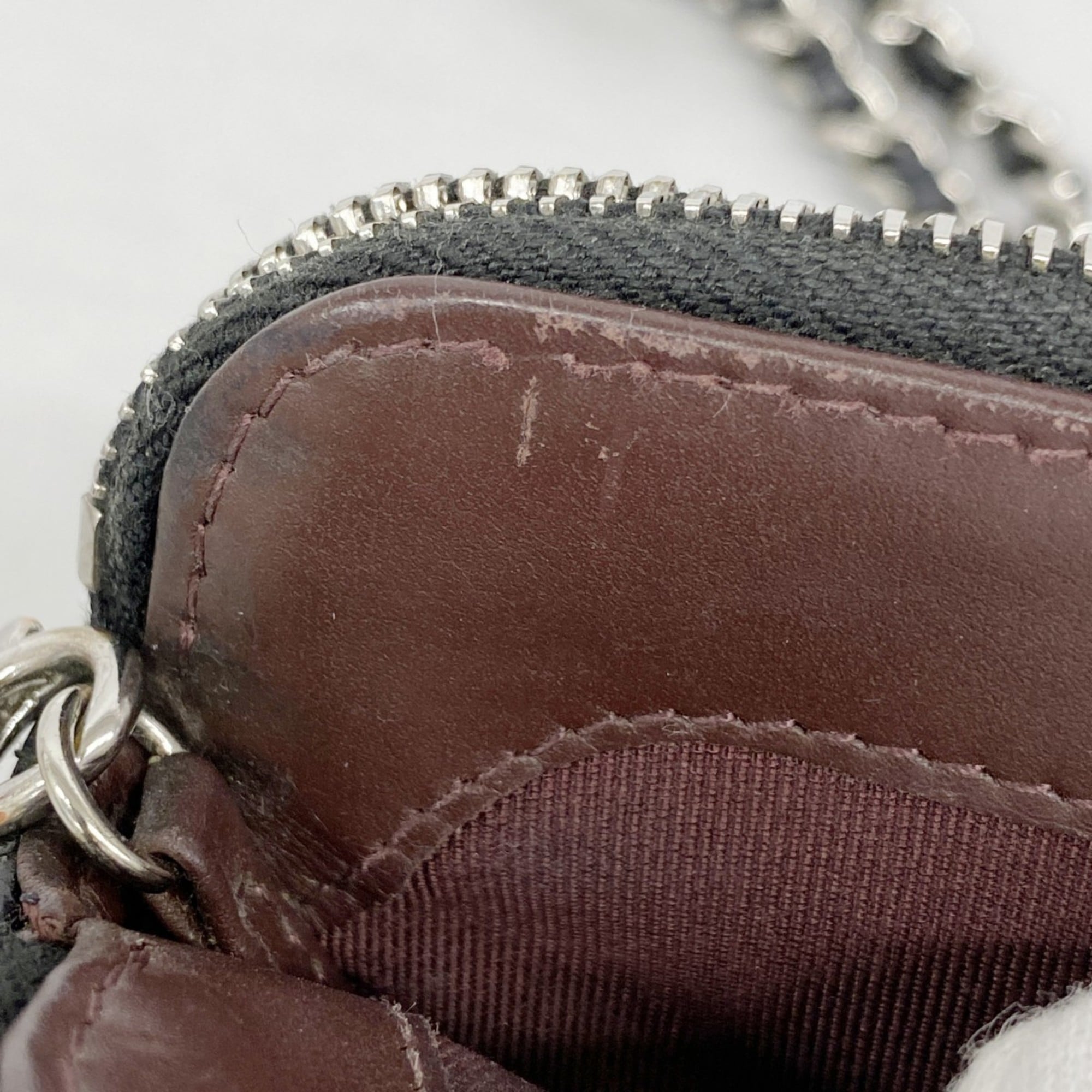 Chanel Black Grained Calfskin Chain/Shoulder Wallet (Pre-Owned)