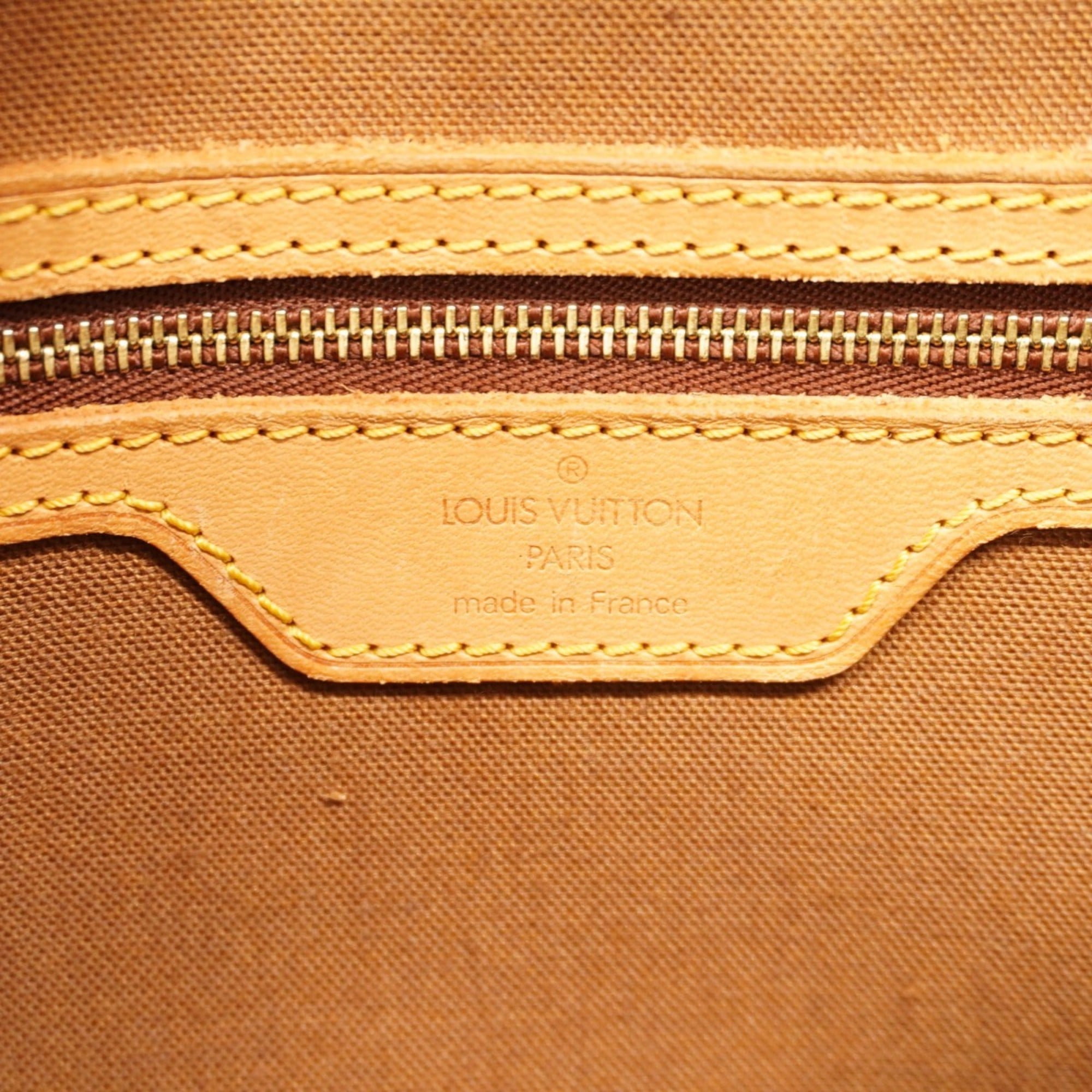 Louis Vuitton Brown Shoulder Bag (Pre-Owned)