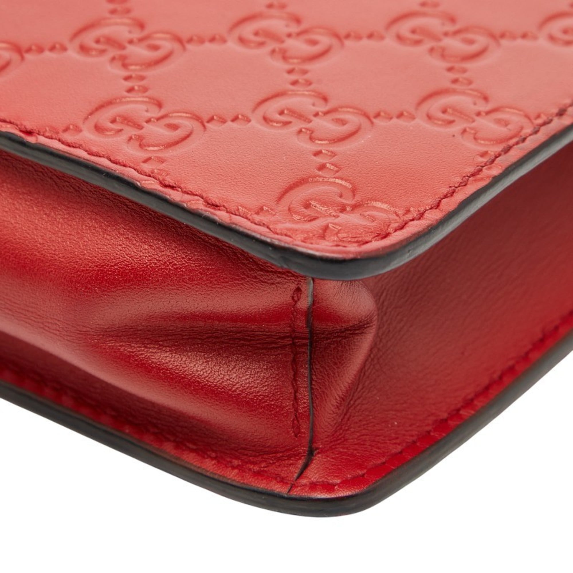 Gucci Red Color Leather Clutch Bag (Pre-Owned)
