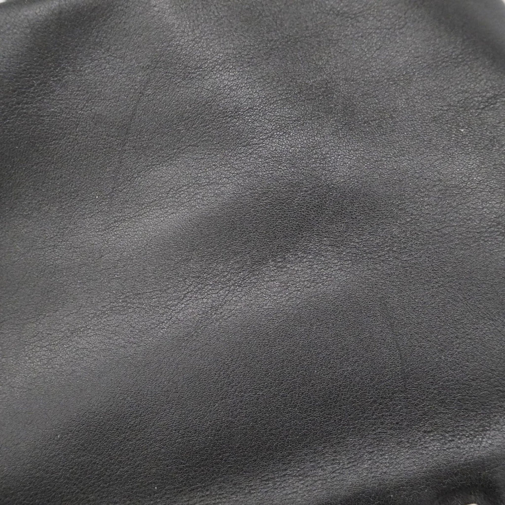 Chanel Black Leather Tote Bag (Pre-Owned)
