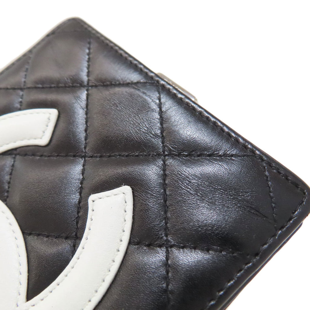 Chanel Black Leather Wallet (Bi-Fold) (Pre-Owned)