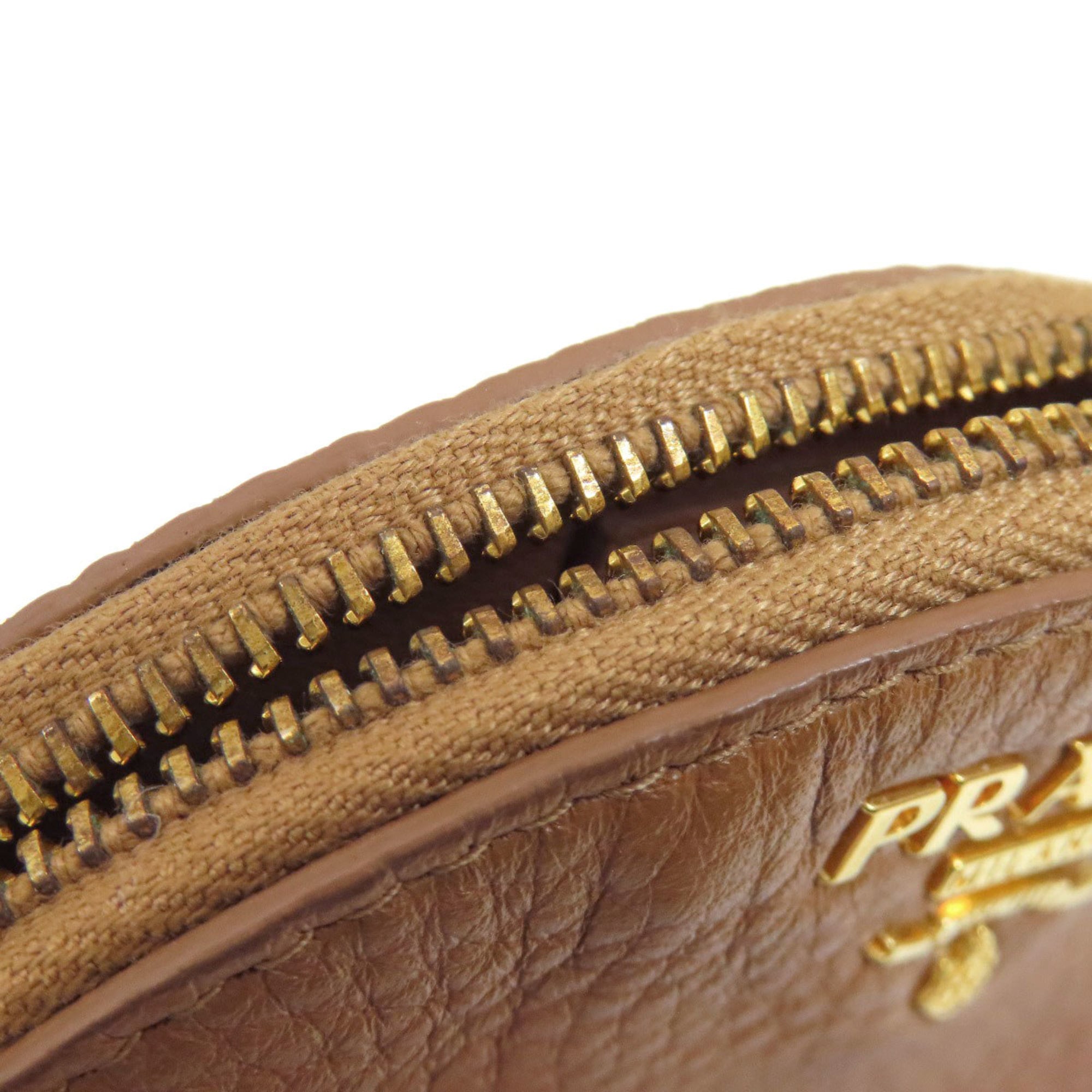 Prada Brown Leather Pouch (Pre-Owned)