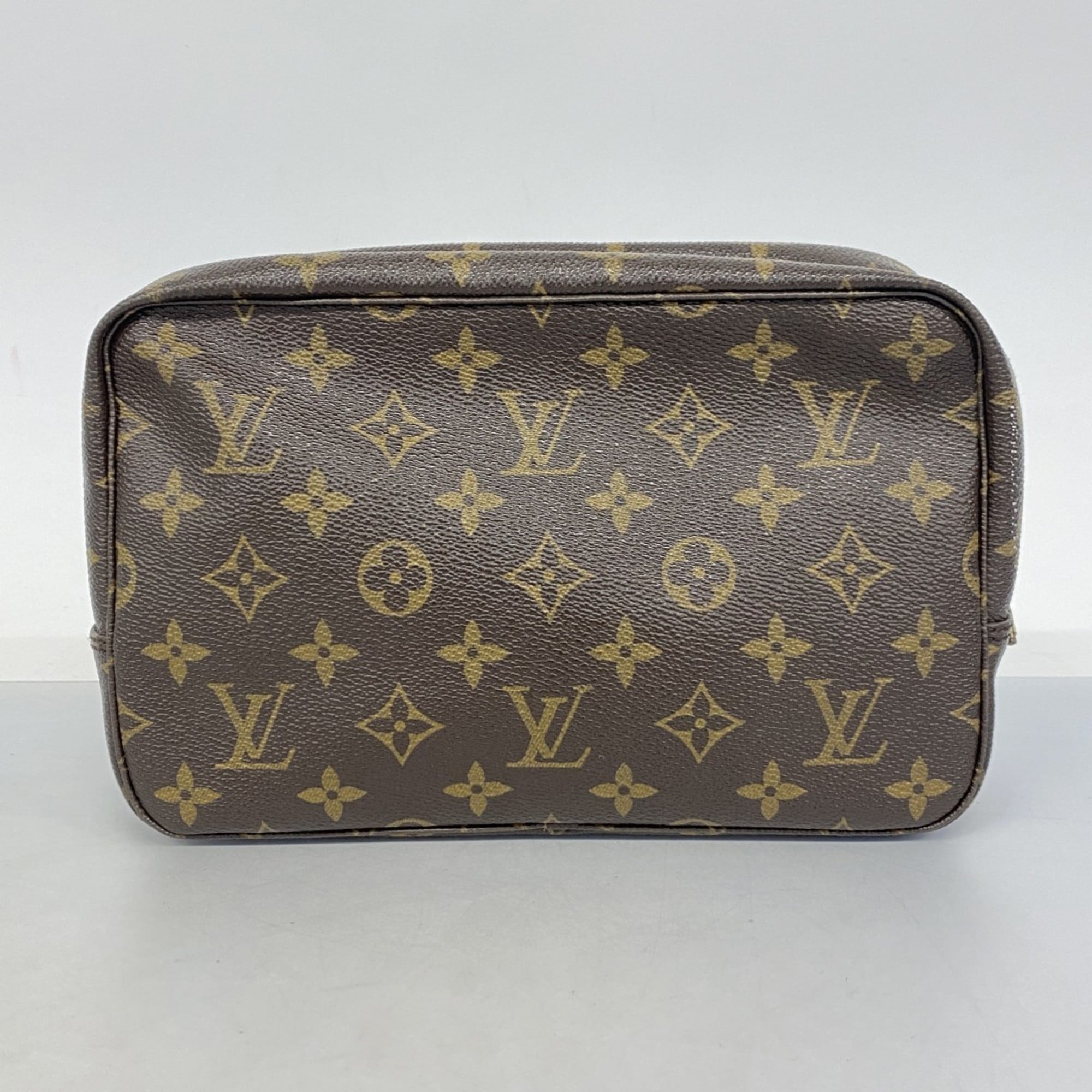 Louis Vuitton Brown Pouch (Pre-Owned)