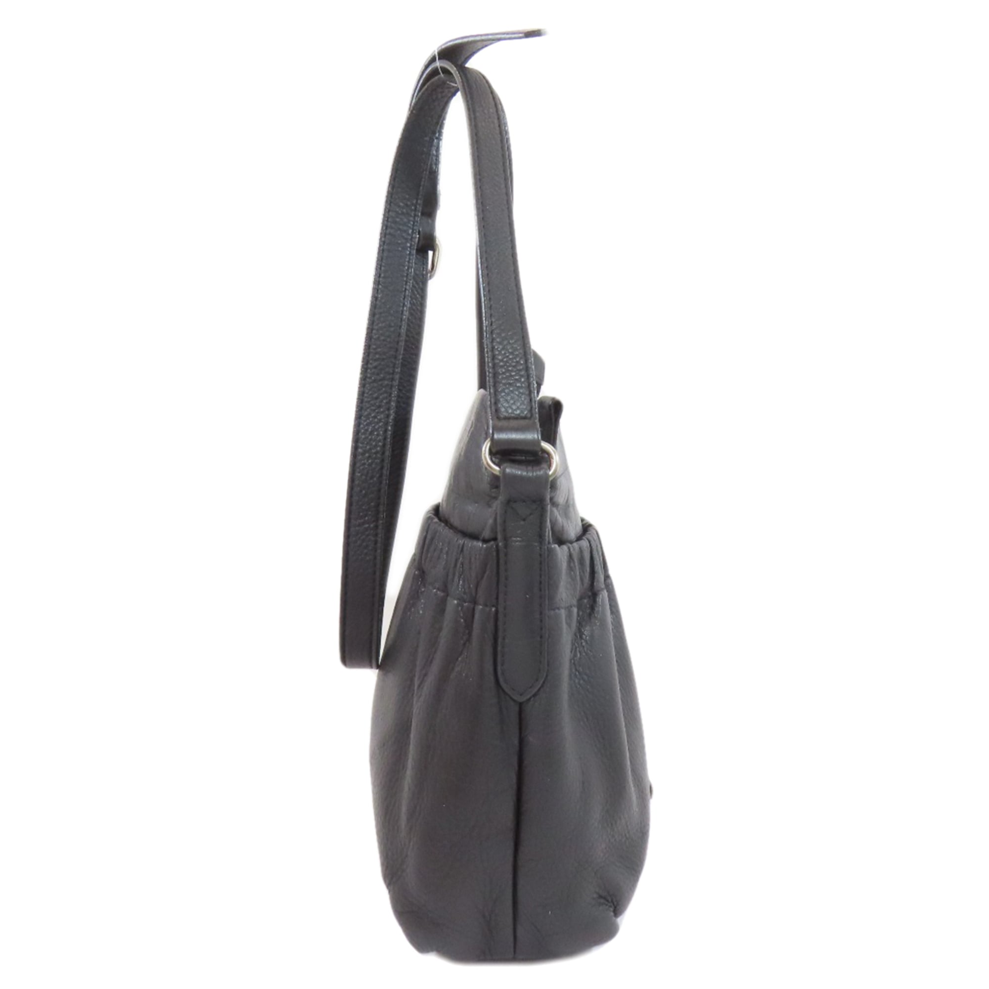 Burberry Black Leather Shoulder Bag (Pre-Owned)