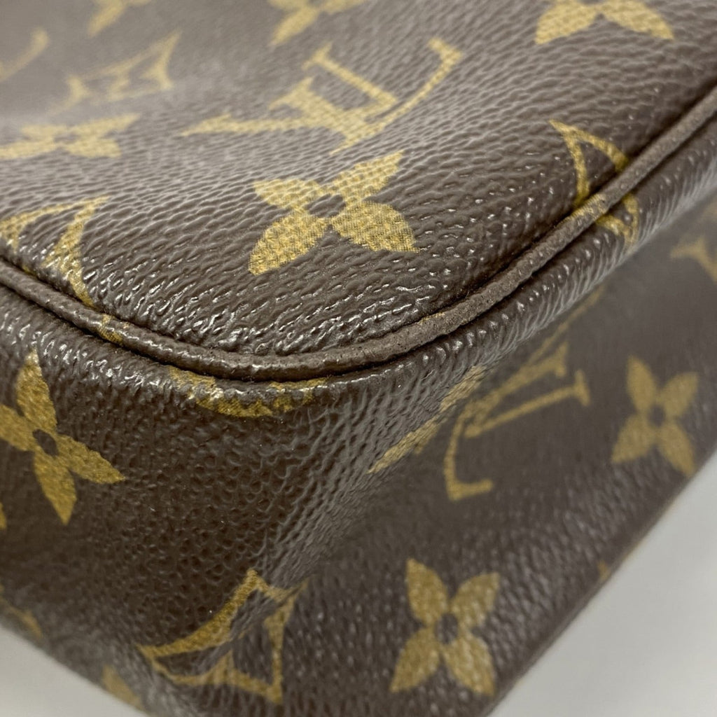 Louis Vuitton Brown Pouch (Pre-Owned)