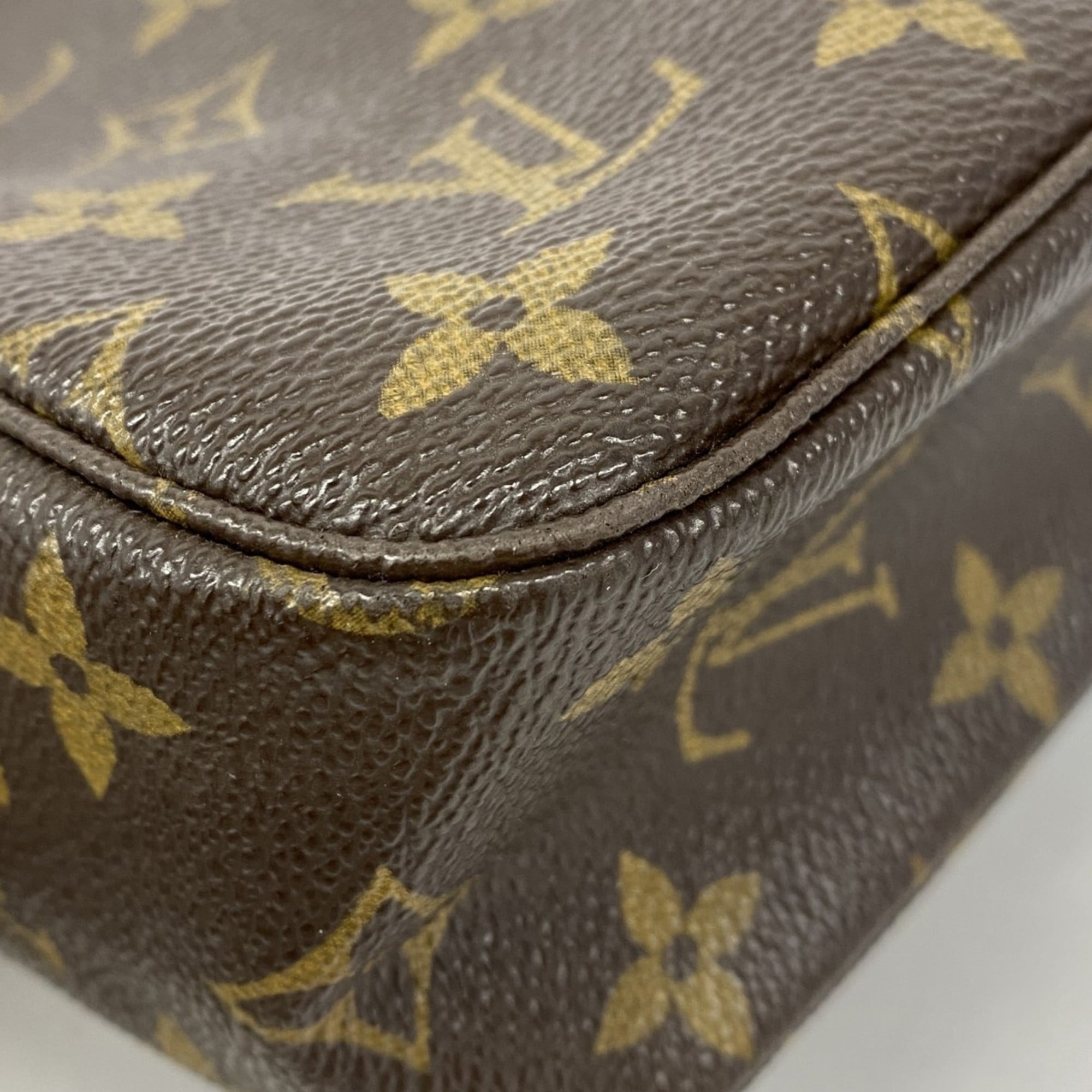 Louis Vuitton Brown Pouch (Pre-Owned)