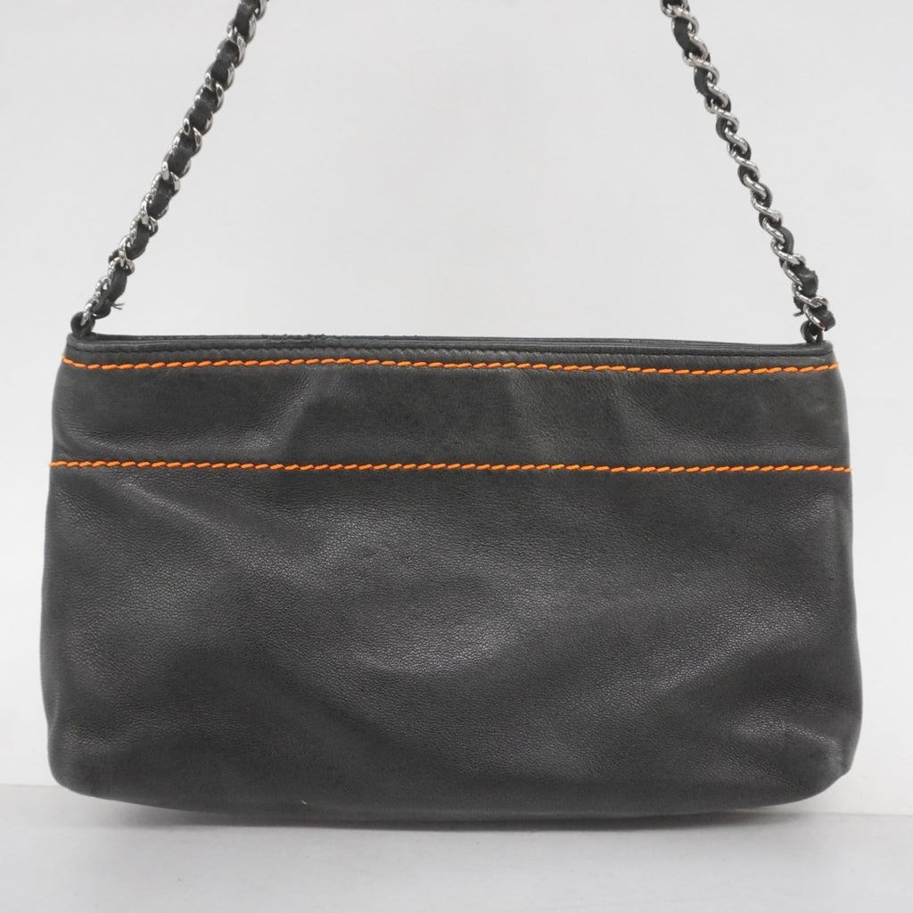 Chanel Black Leather Handbag (Pre-Owned)