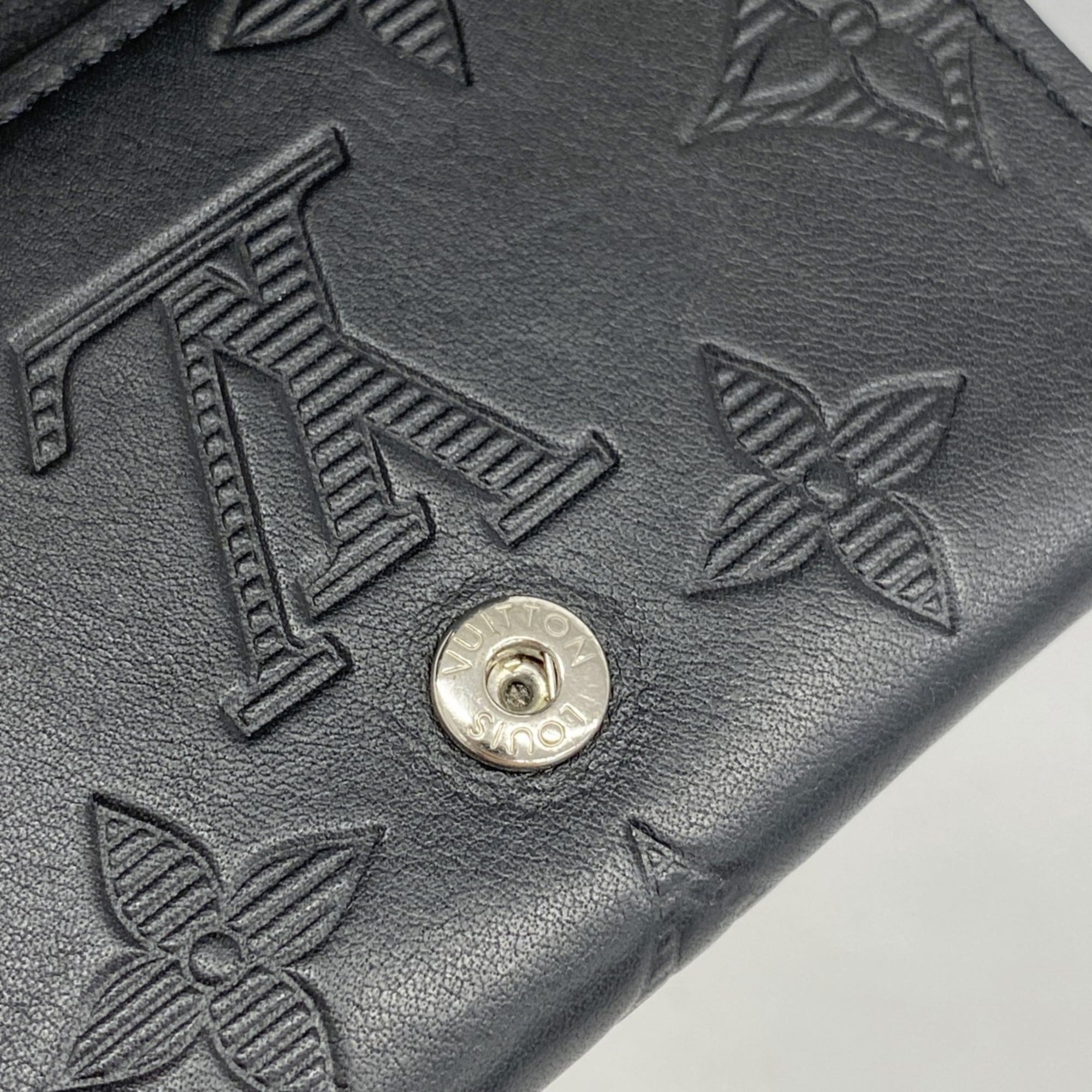 Louis Vuitton Noir Wallet (Tri-Fold) (Pre-Owned)