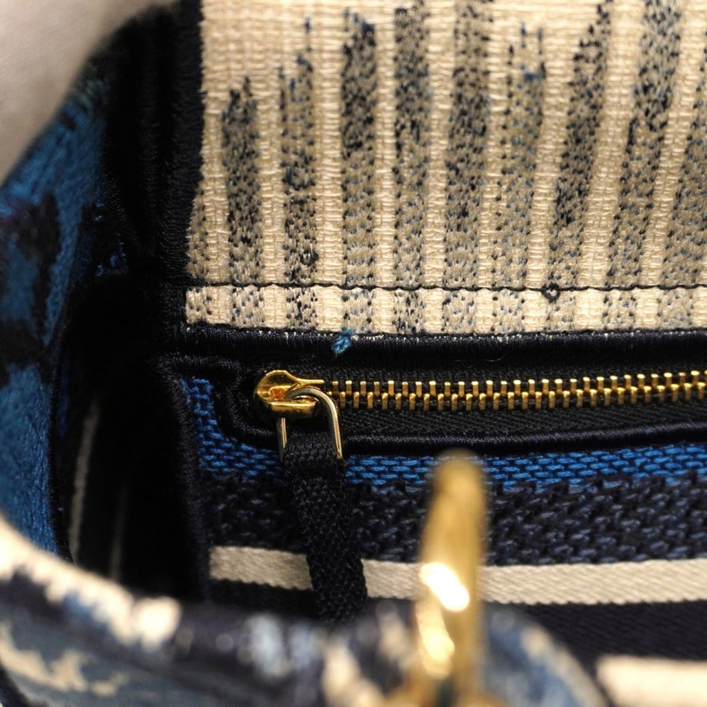 Christian Dior Blue White Canvas Handbag (Pre-Owned)