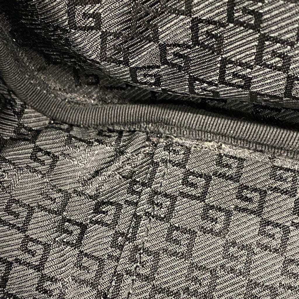 Gucci Black Nylon Boston Bag (Pre-Owned)